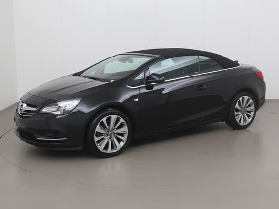 Opel Cascada cascada 1.4 turbo innovation s&s 140 Petrol Manual 2018 - 82,616 km