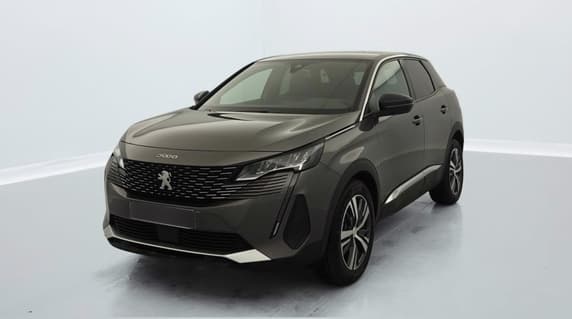 Peugeot 3008 allure pack 130 Petrol Manual 2023 - 11,000 km