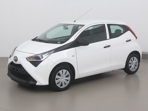 Toyota Aygo vvt-i x-play II 72 Petrol Manual 2019 - 25,335 km